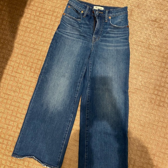 Madewell Wide Leg Cropped Jeans - Picture 4 of 5